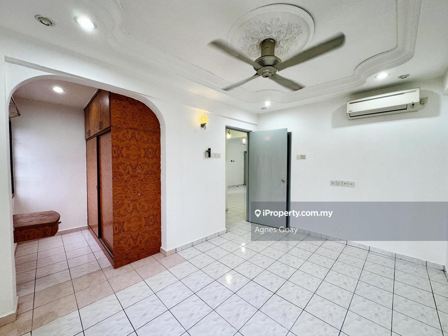 Flat for Sale in Sri Intan by Agnes Goay - iProperty.com.my