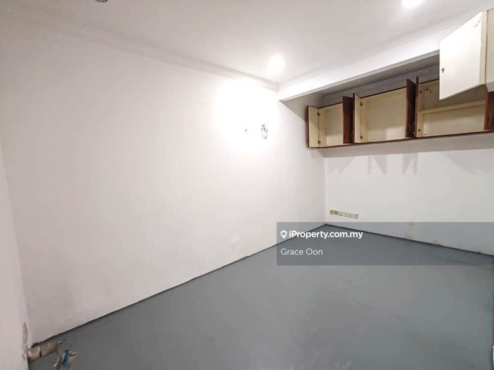 Rumah Berangkai 2 Tingkat untuk Dijual di SS12, Subang Jaya oleh Grace Oon - iProperty.com.my