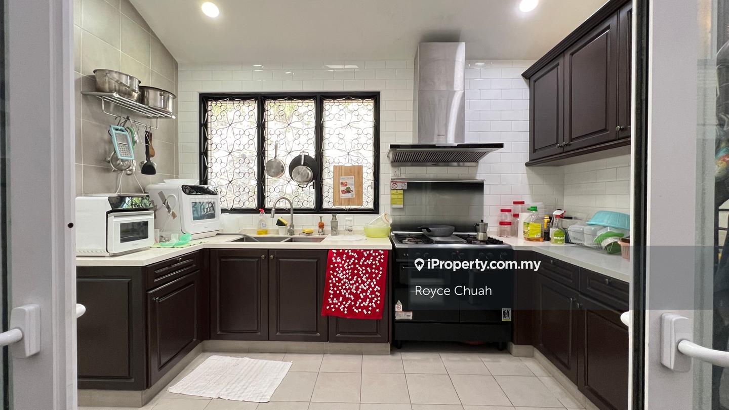 Semi-Detached House for Sale in Seputeh, Seputeh by Royce Chuah - iProperty.com.my