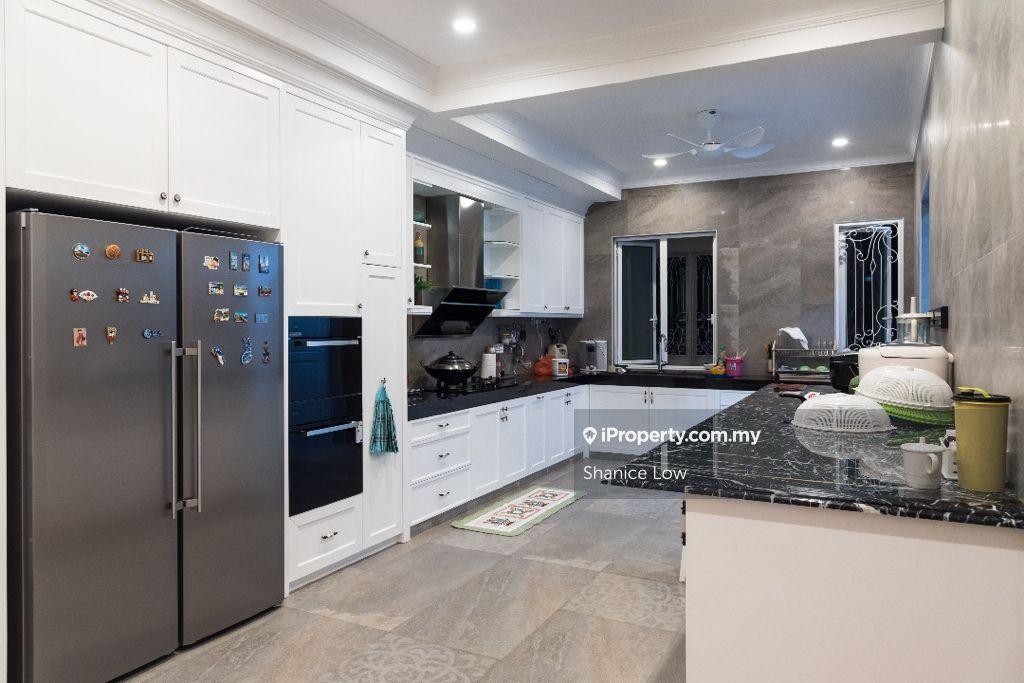 Bungalow House for Sale in Bandar Puteri Puchong, Puchong by Shanice Low - iProperty.com.my