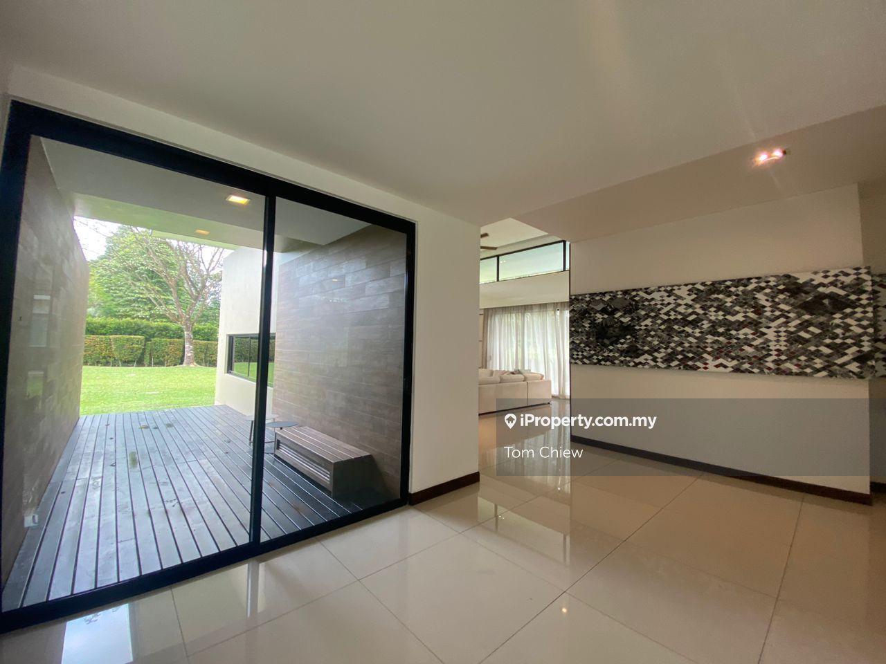 Banglo untuk Dijual di Leisure Farm, Gelang Patah oleh Tom Chiew - iProperty.com.my