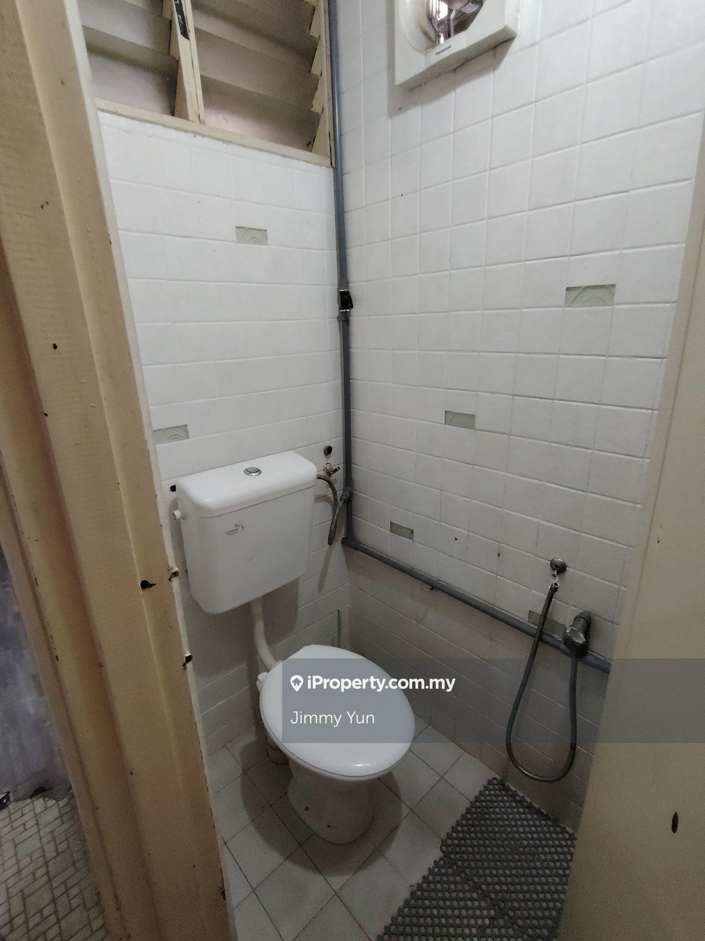 Rumah Berangkai 2 Tingkat untuk Dijual di Ampang, Ampang oleh Jimmy Yun - iProperty.com.my