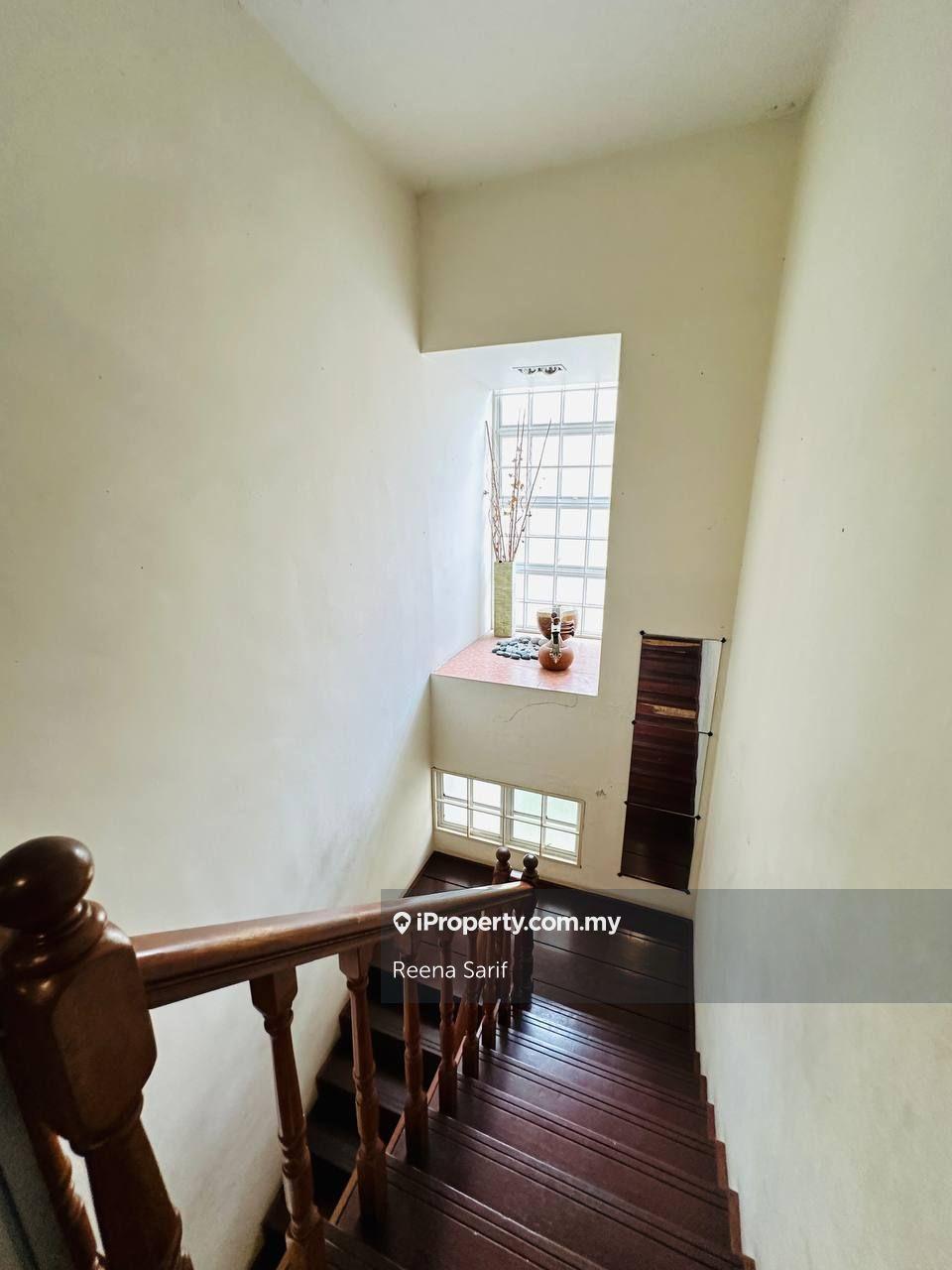 Banglo untuk Dijual di Bungalow Double Storey SS2 Pj, Petaling Jaya oleh Reena Sarif - iProperty.com.my