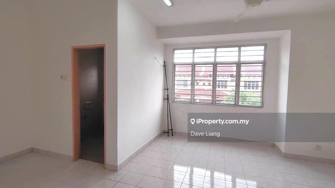Terraced House for Sale in Taman Putra Impiana, Puchong by Dave Liang - iProperty.com.my