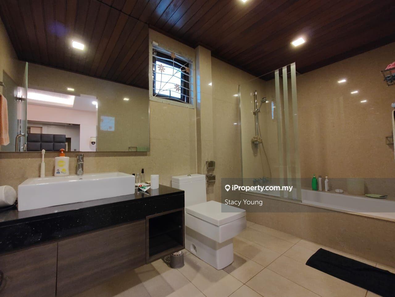 Rumah Berkembar untuk Dijual di Bukit Sungai Long, Kajang oleh Stacy Young - iProperty.com.my