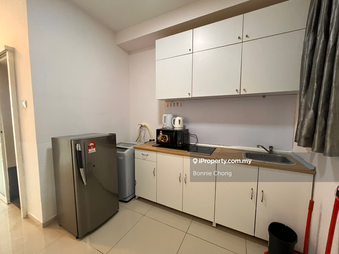 Service Residence for Rent in Centrestage Designer Suite by Bonnie Chong - iProperty.com.my