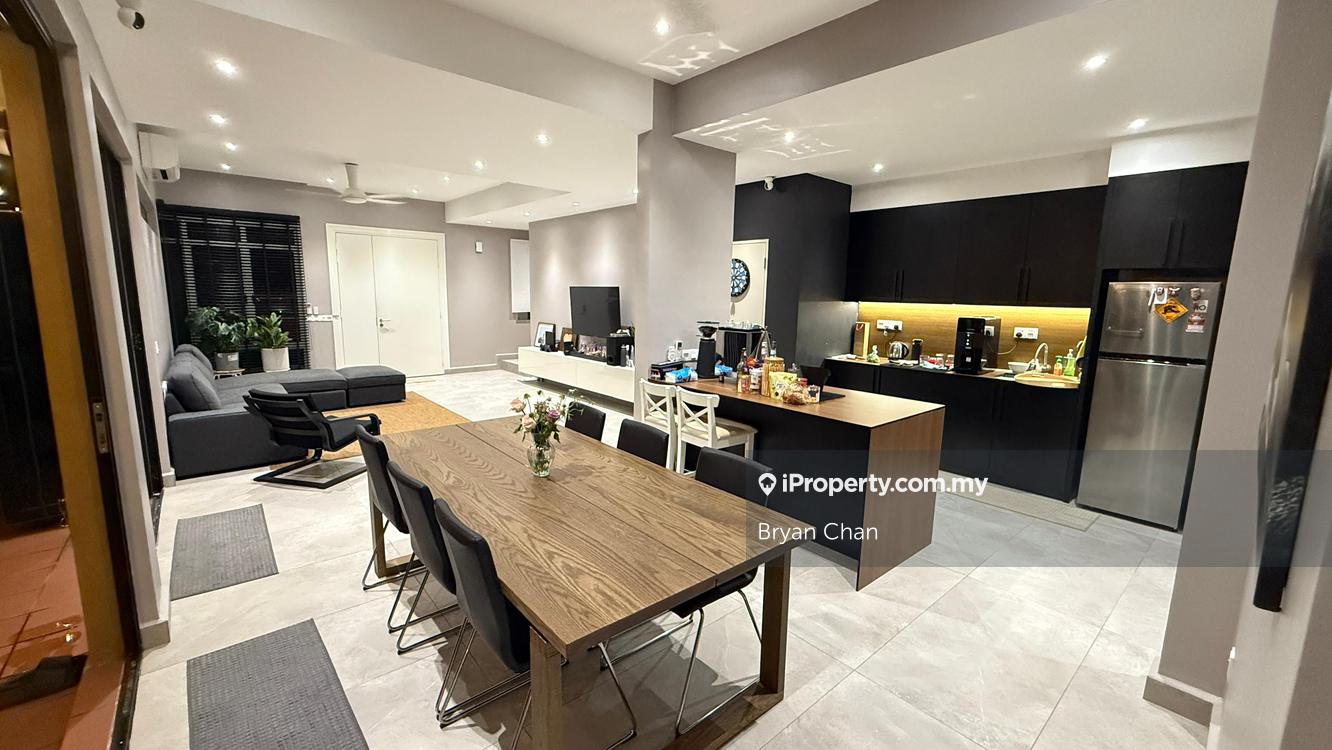 Rumah Berangkai 2 Tingkat untuk Dijual di Bandar Rimbayu, Teluk Panglima Garang, Tanjong Duabelas oleh Bryan Chan - iProperty.com.my