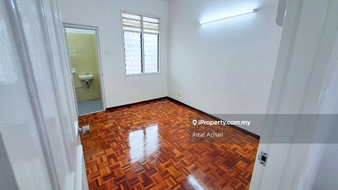 Rumah Berangkai 2 Tingkat untuk Dijual di Double Storey Terrace Setiawangsa, Setiawangsa oleh Aizat Azhari - iProperty.com.my