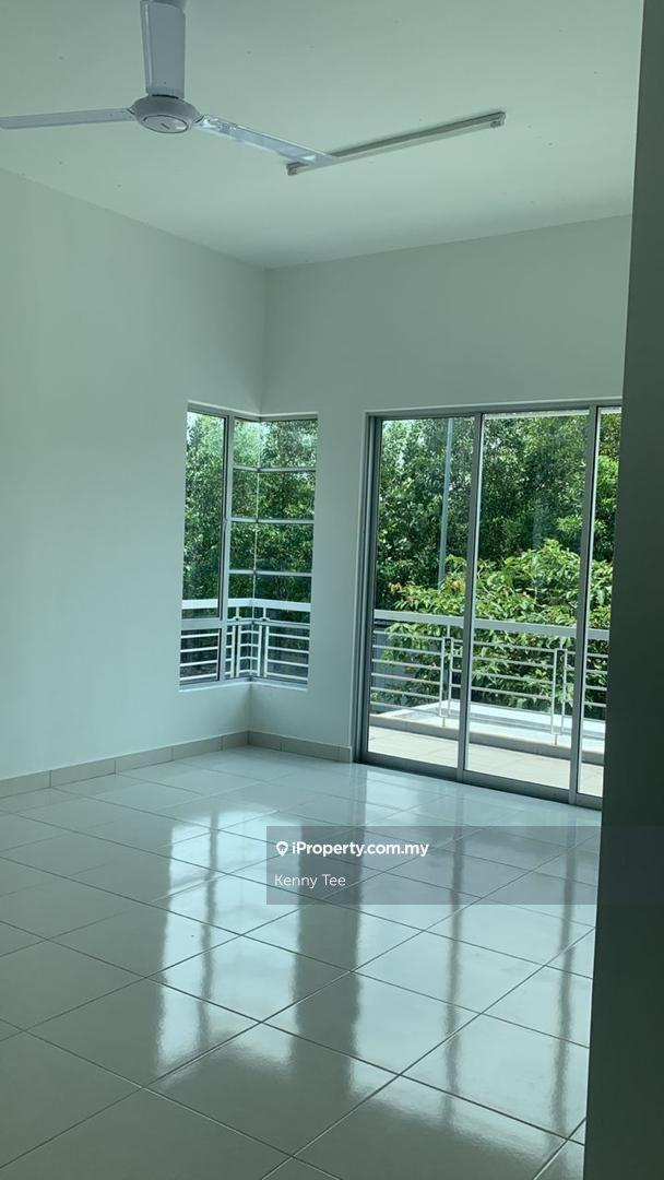 Rumah Berangkai 2 Tingkat untuk Disewa di URGENT FIRE RENT SRI BINJAI HOUSE, Seremban oleh Kenny Tee - iProperty.com.my