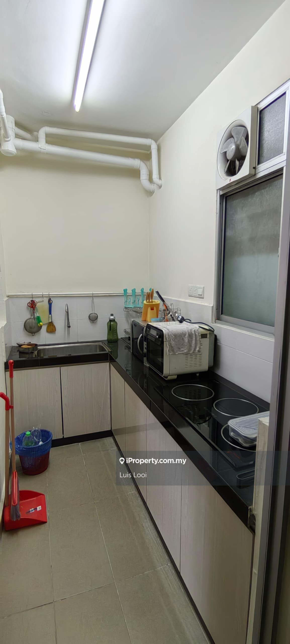 Service Residence for Sale in Platinum Lake PV 21 by Luis Looi - iProperty.com.my