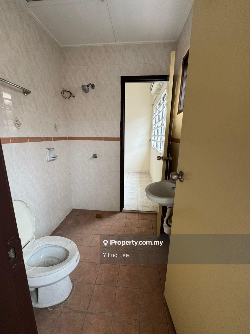 3-storey Terraced House for Sale in Taman Buana Perdana, Petaling Jaya by Yiling Lee - iProperty.com.my