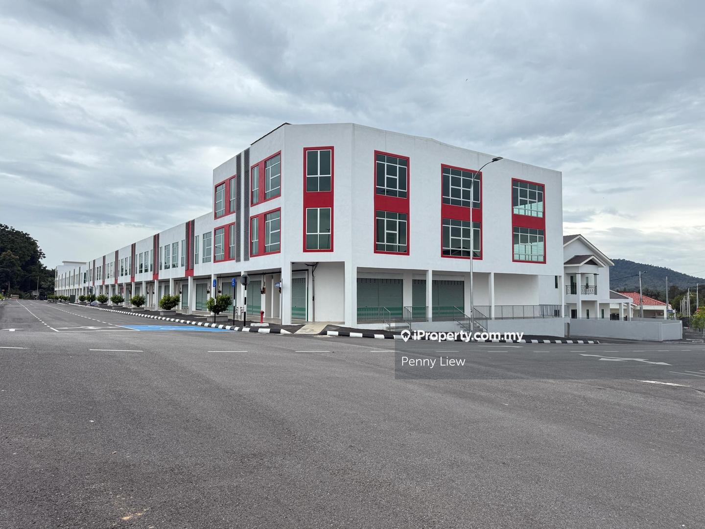 Shop-Office for Rent in Behrang Stesen, Hulu Bernam Timor by Penny Liew - iProperty.com.my