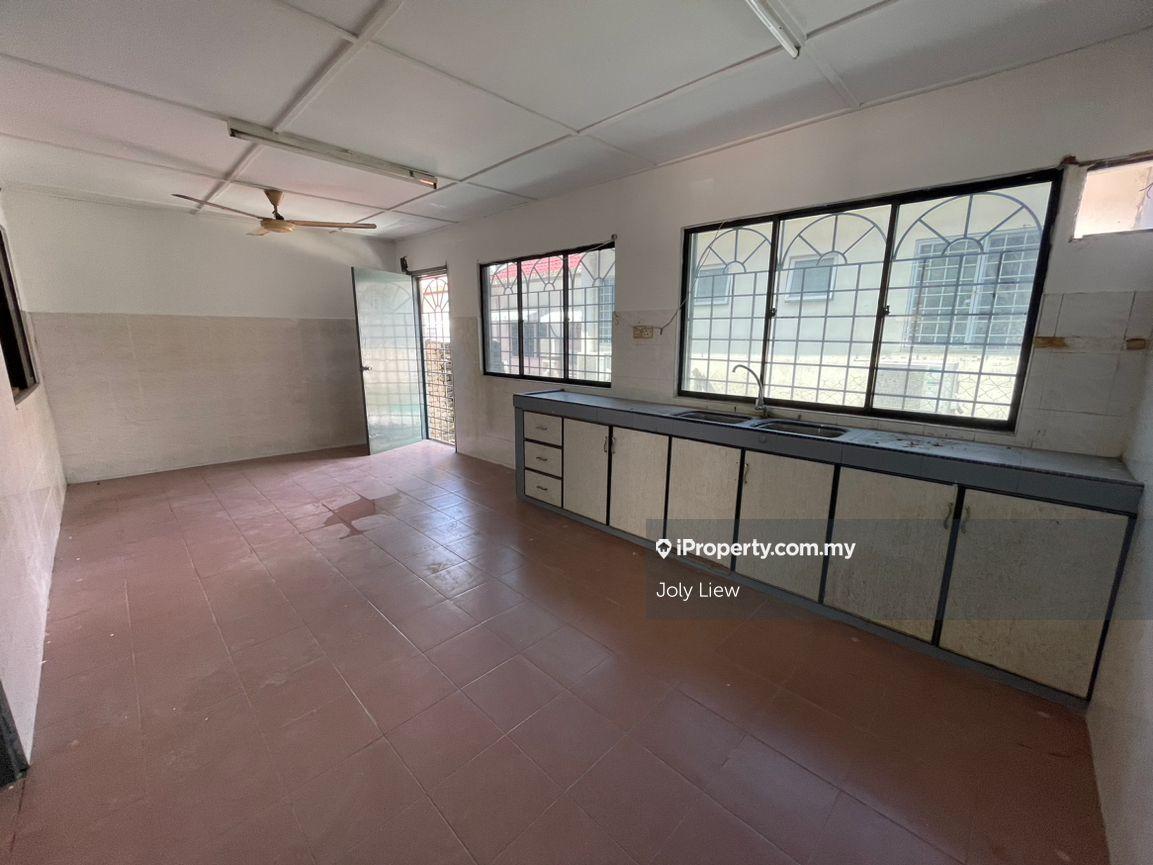Rumah Berangkai 2 Tingkat untuk Dijual di Alam Damai, Taman Desa Cheras, Lensen, Cheras, Cheras oleh Joly Liew - iProperty.com.my
