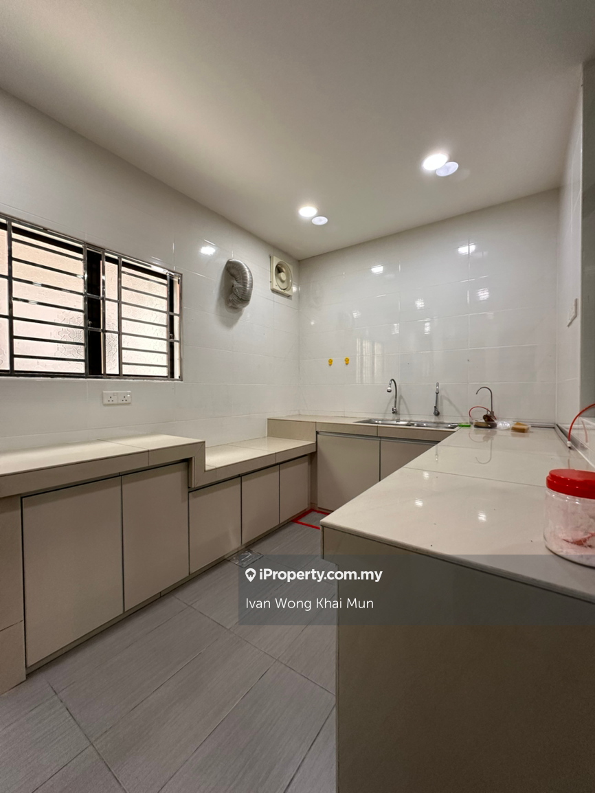 Rumah Berangkai 2 Tingkat untuk Dijual di Bandar Bukit Raja, Klang oleh Ivan Wong Khai Mun - iProperty.com.my