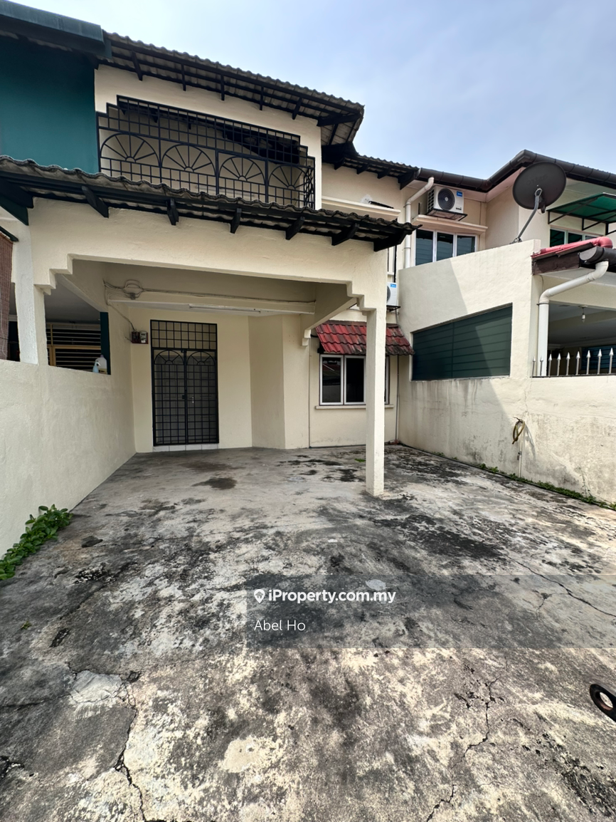 Rumah Berangkai 2 Tingkat untuk Disewa di Taman Sungai Besi Indah, Seri Kembangan oleh Abel Ho - iProperty.com.my