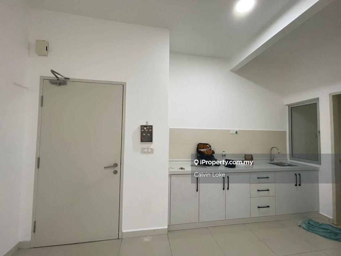 Service Residence for Sale in Savanna Executive Suite @ Southville City by Calvin Loke - iProperty.com.my