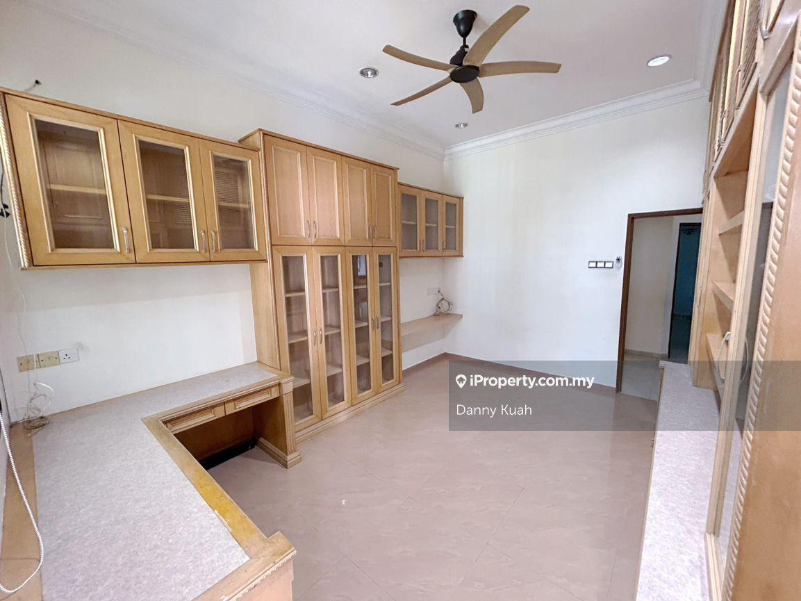 Banglo untuk Dijual di Taman Melaka Perdana, Bukit Katil oleh Danny Kuah - iProperty.com.my