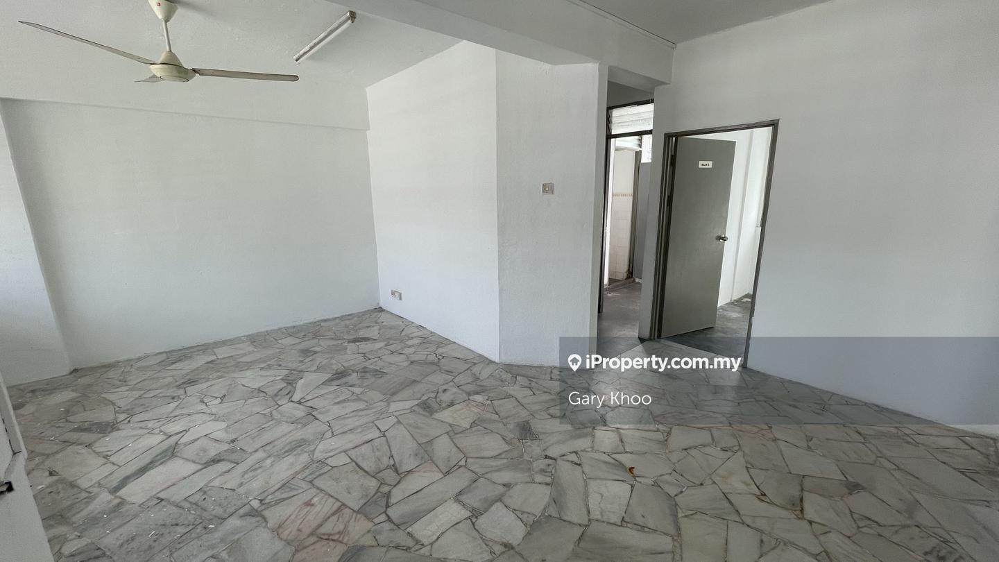 Flat for Sale in Taman Terubong Indah (Majestic Heights) by Gary Khoo - iProperty.com.my