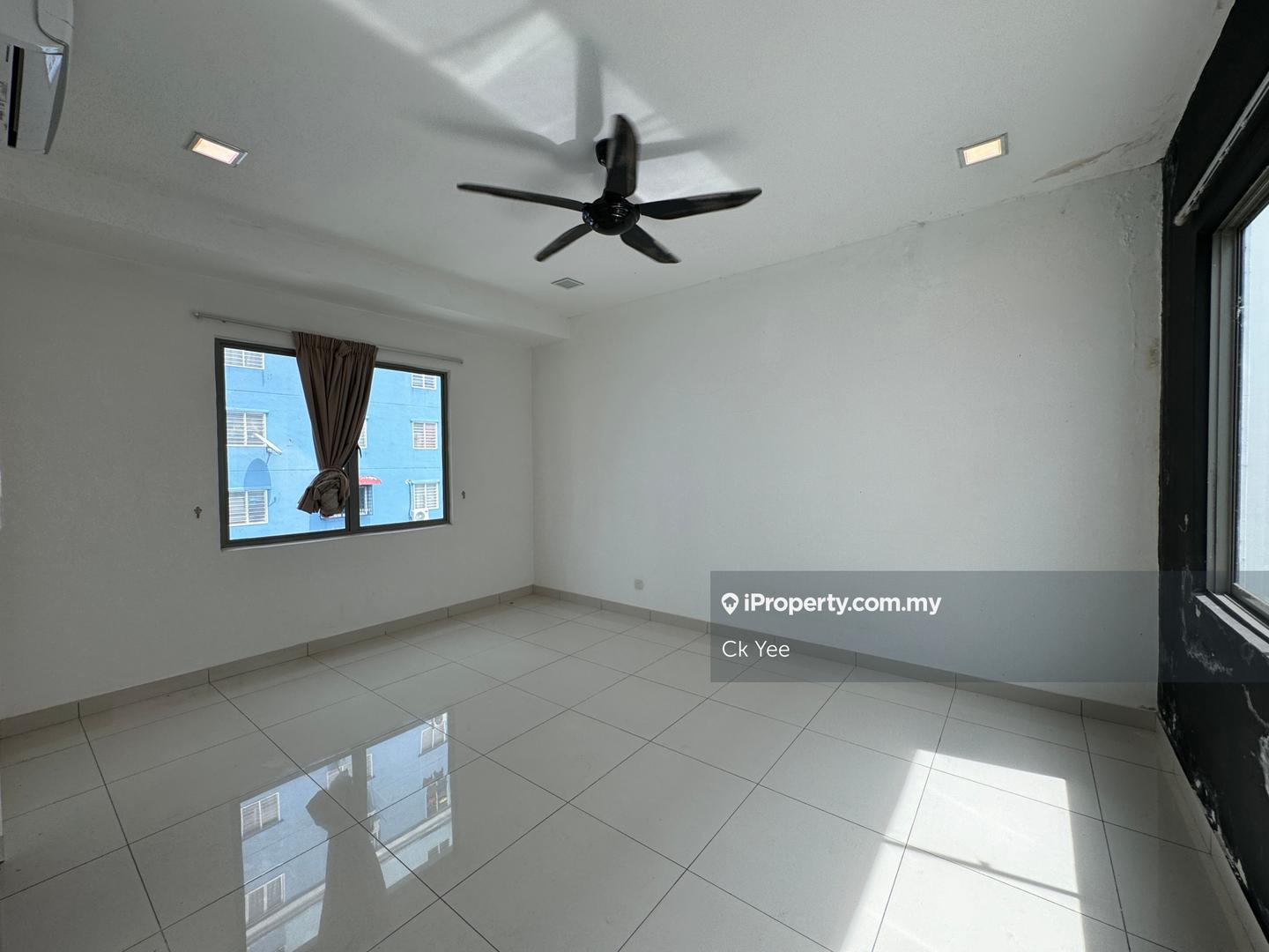 Rumah Berangkai 3 Tingkat untuk Dijual di Seri Jalil, Bukit Jalil oleh Ck Yee - iProperty.com.my