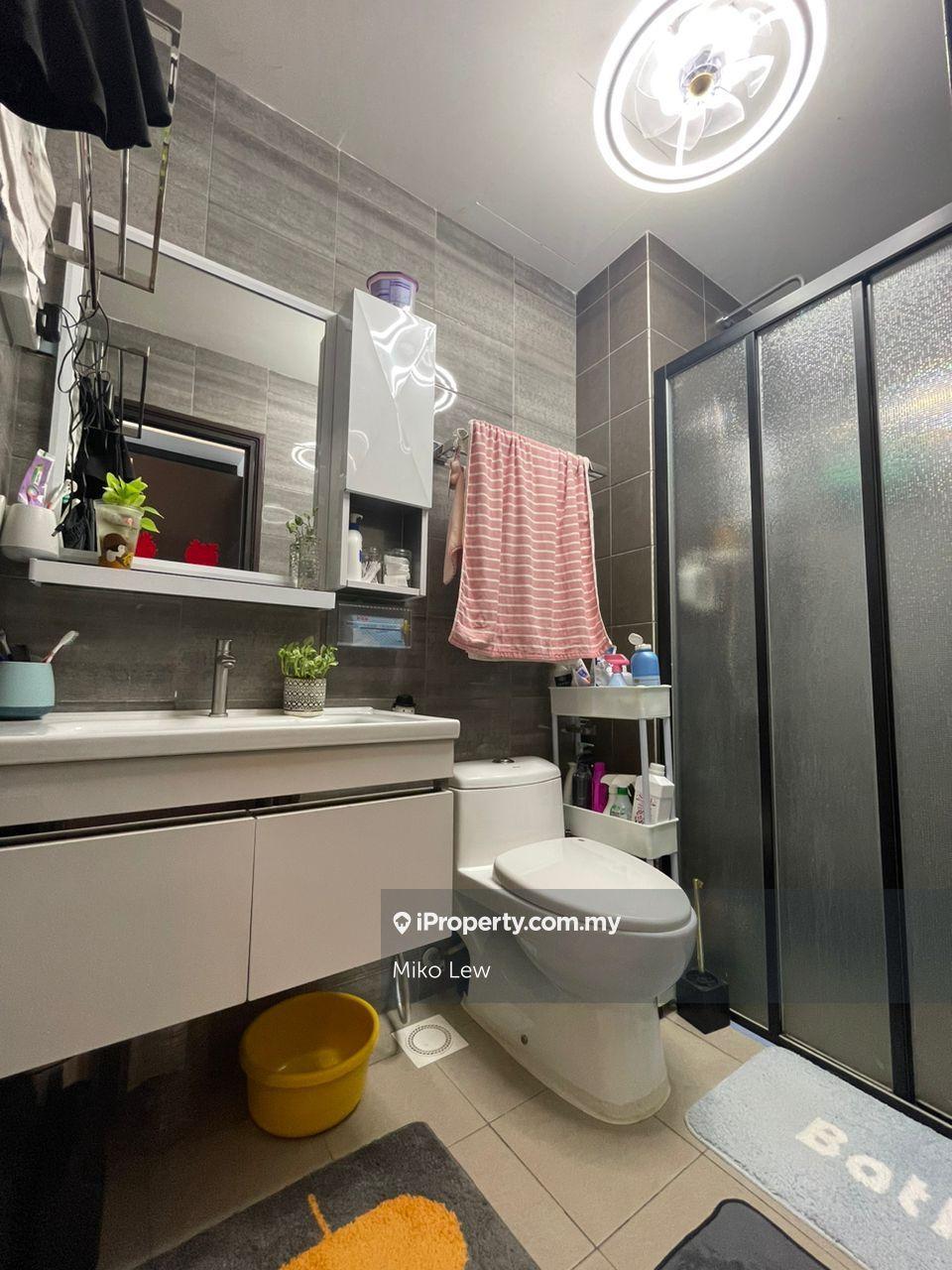 Service Residence for Sale in Symphony Tower (Menara Simfoni) by Miko Lew - iProperty.com.my