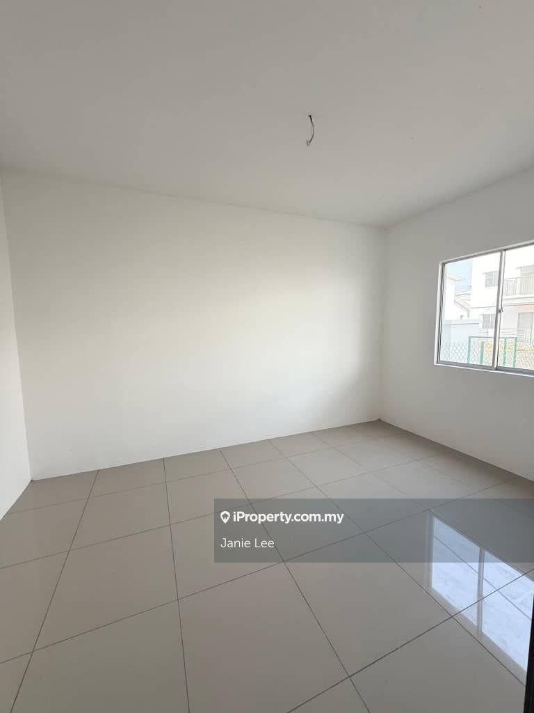 1.5-storey Terraced House for Rent in (near School, Hospital, Sky Mirror) Tanjung Karang, Kuala Selangor by Janie Lee - iProperty.com.my