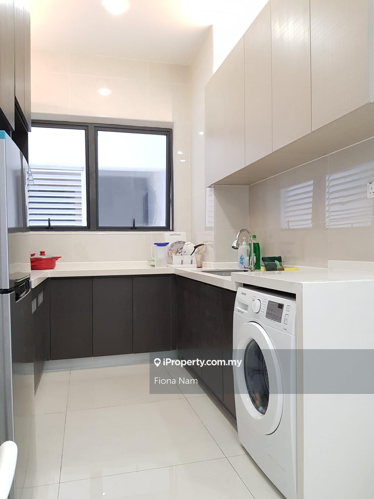 Condominium for Rent in Royal Strand @ Country Garden Danga Bay by Fiona Nam - iProperty.com.my