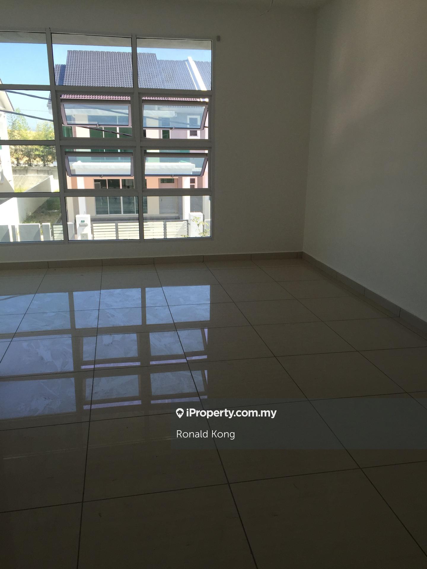 Rumah Berangkai 2 Tingkat untuk Disewa di Meru Desa Park - The Estate, Ipoh oleh Ronald Kong - iProperty.com.my