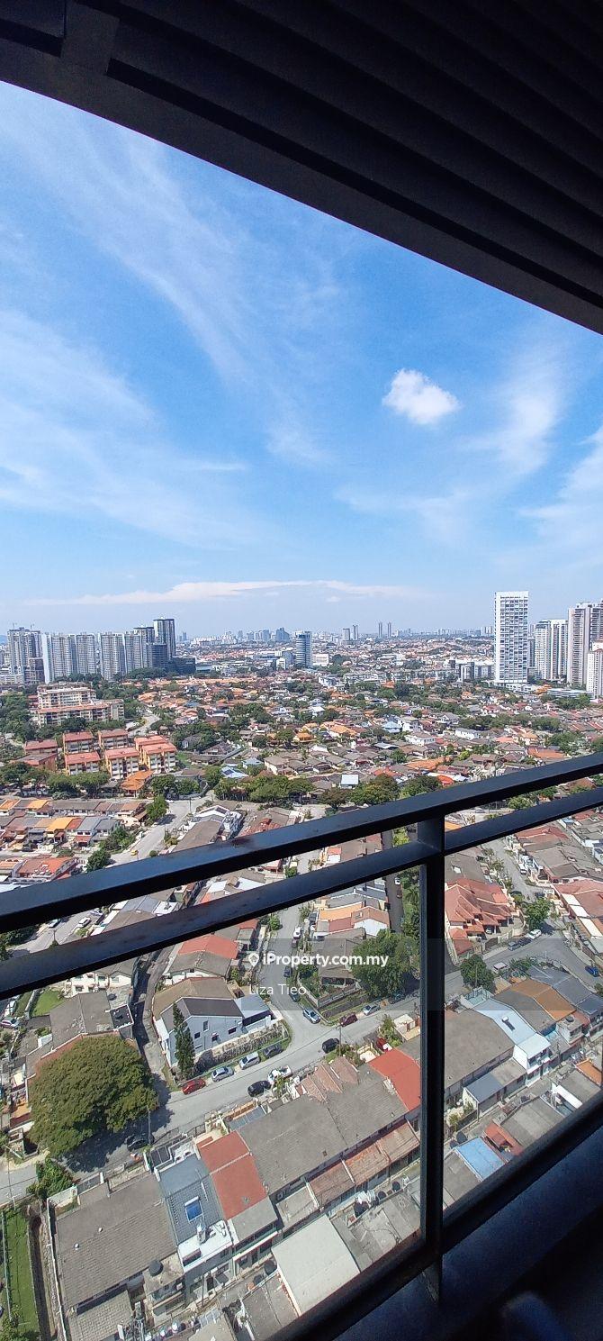 Service Residence for Rent in Seventeen Residences (Biji Living) by Liza Tieo - iProperty.com.my
