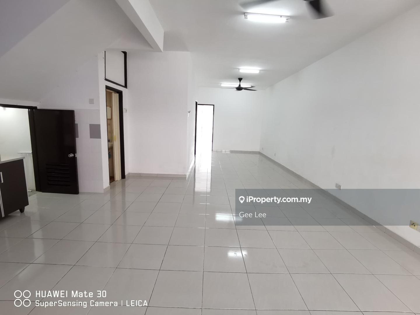 Townhouse for Rent in Taman Amansiara, Rawang by Gee Lee - iProperty.com.my