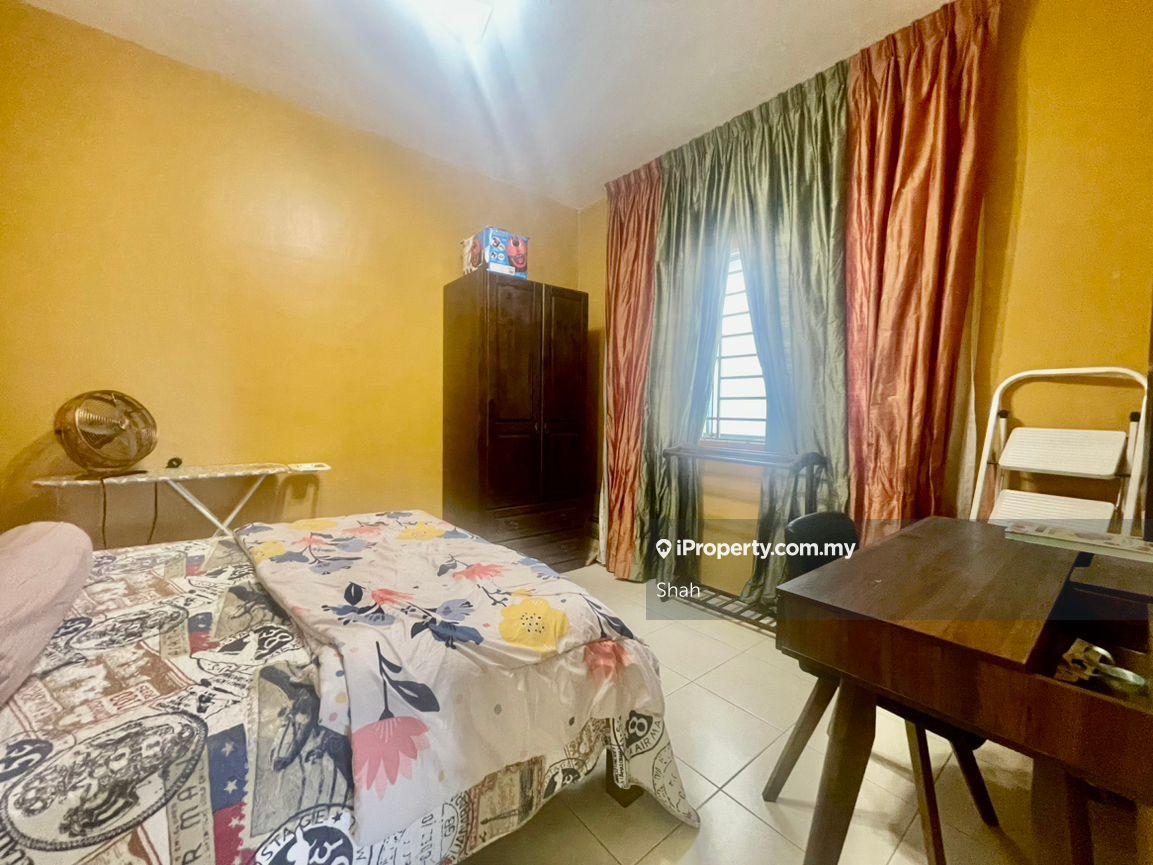 Condominium for Sale in Platinum Lake PV 12 by Shah - iProperty.com.my