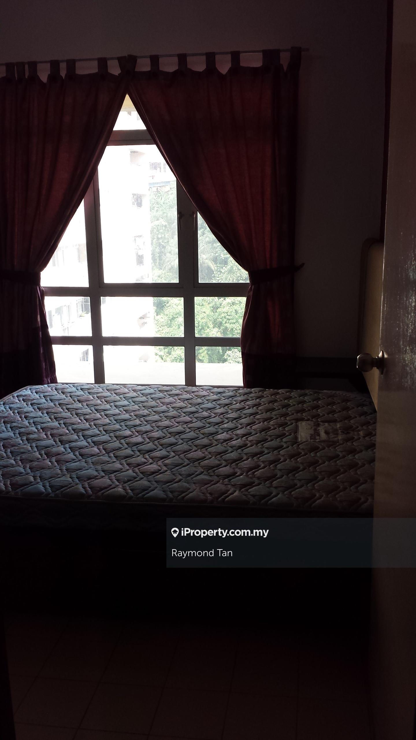 Condominium for Sale in Perdana Exclusive by Raymond Tan - iProperty.com.my