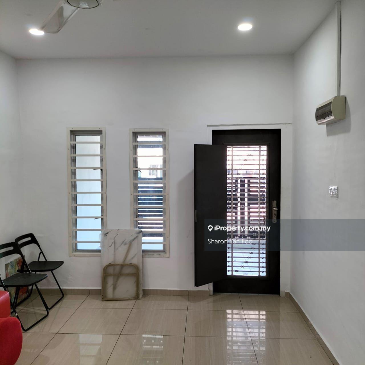 1-storey Terraced House for Sale in Taman Banang Height, Batu Pahat by Sharon Yan Foo - iProperty.com.my