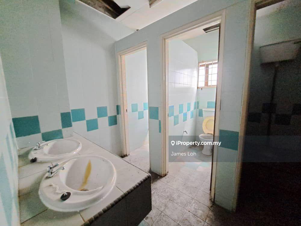 Shop-Office for Rent in Kawasan 18, Klang by James Loh - iProperty.com.my