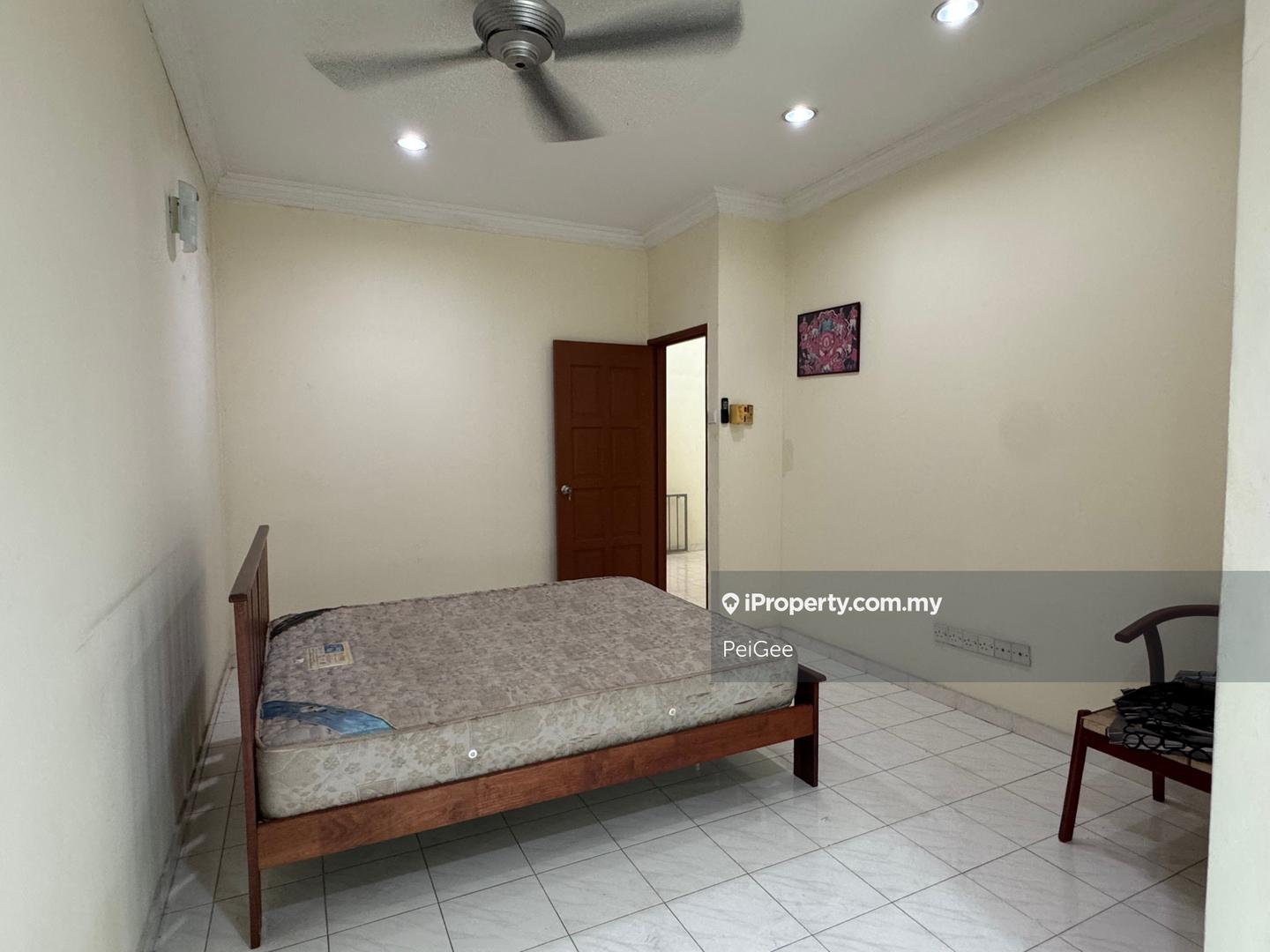 Rumah Berangkai 2 Tingkat untuk Dijual di Bukit Rahman Putra, Sungai Buloh oleh PeiGee - iProperty.com.my