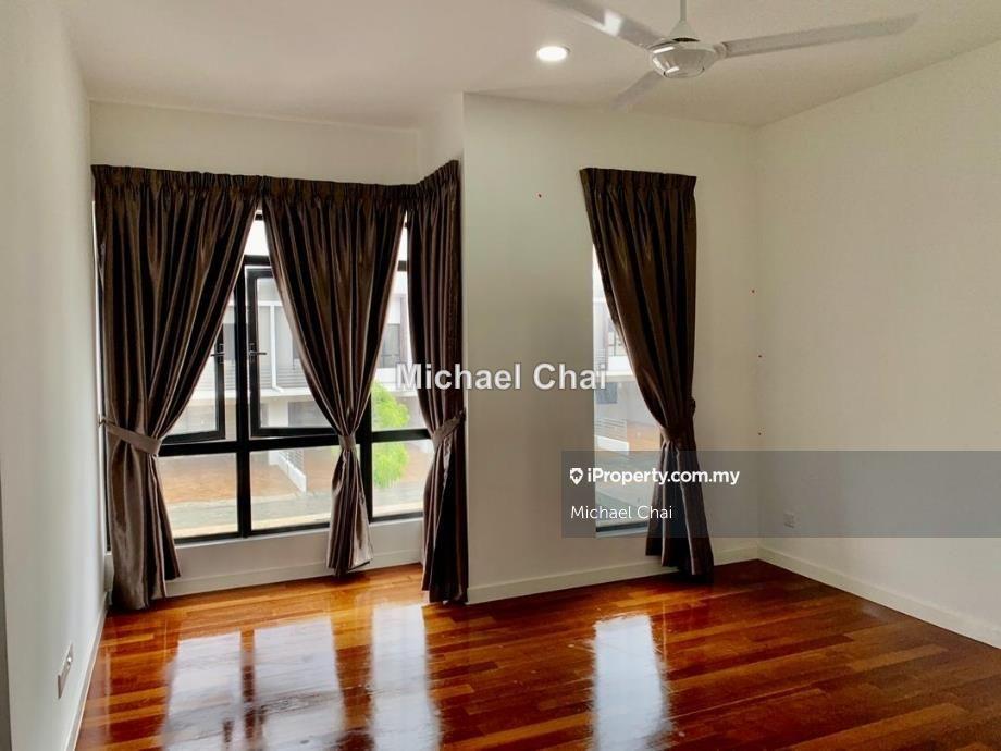 Rumah Berangkai 2 Tingkat untuk Disewa di Maple Residence, ZINNIA, Cyberjaya oleh Michael Chai - iProperty.com.my