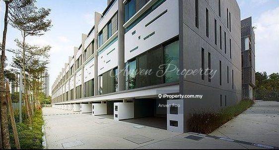 Rumah Berangkai 4 Tingkat untuk Dijual di The Treez Seri Jalil Taman Esplanad Alam Sutera, Bukit Jalil oleh Anven Foo - iProperty.com.my