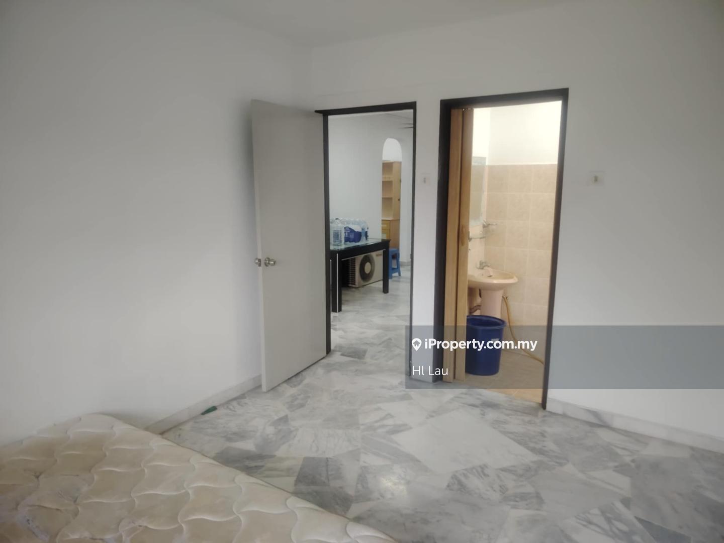 Pangsapuri untuk Dijual di Pandan Lake View oleh Hl Lau - iProperty.com.my