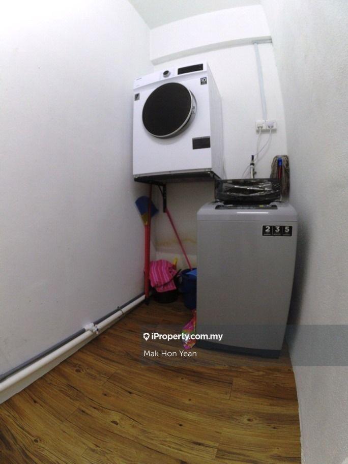 Condominium for Rent in La Vista Condominiums by Mak Hon Yean - iProperty.com.my