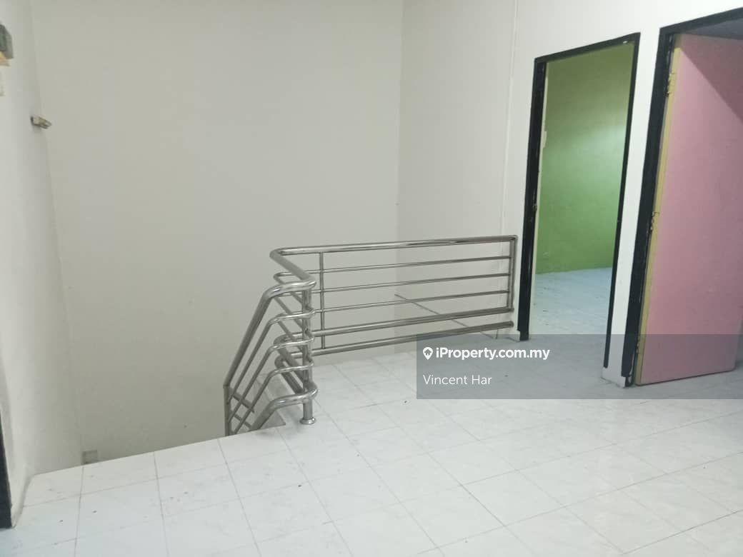2-storey Terraced House for Sale in Taman Sentosa, Sitiawan by Vincent Har - iProperty.com.my