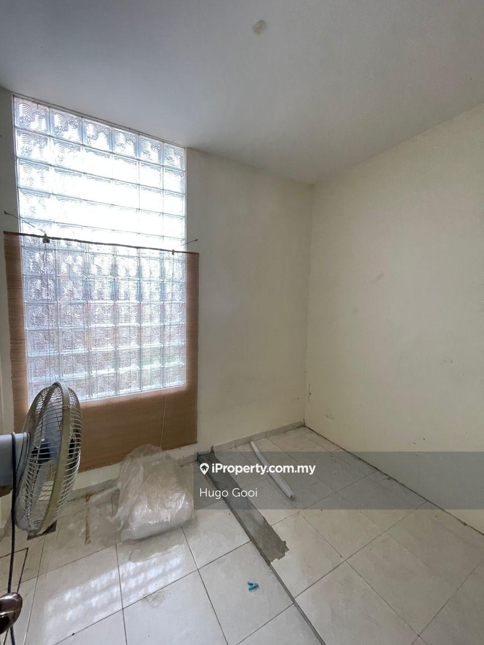 Rumah Berkembar untuk Dijual di Beverly Heights, Tijani Ukay, Sierra Hijauan, Ampang oleh Hugo Gooi - iProperty.com.my