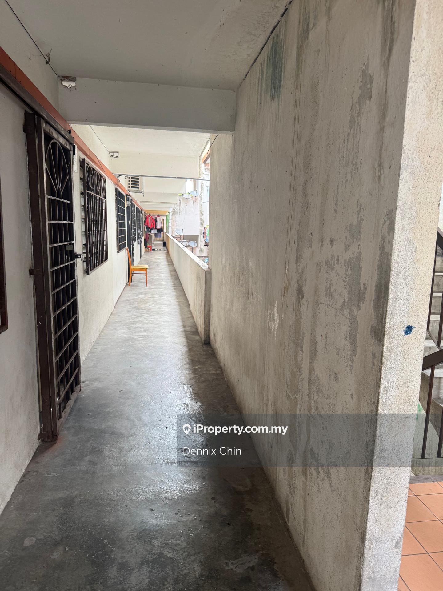 Pangsapuri untuk Dijual di Pangsapuri Baiduri oleh Dennix Chin - iProperty.com.my