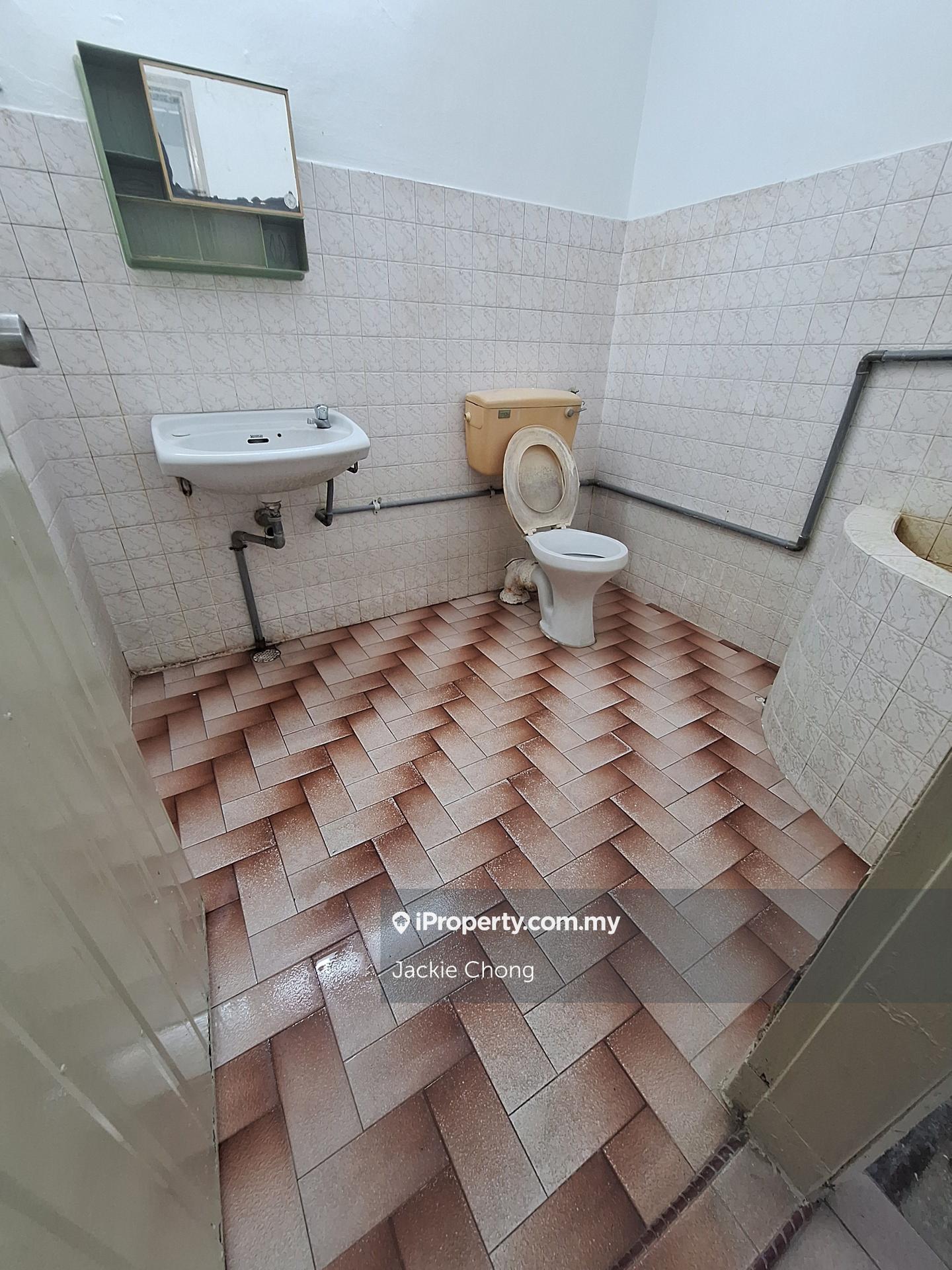 2-storey Terraced House for Sale in Taman Overseas Union (Taman Oug), Jalan Klang Lama (Old Klang Road) by Jackie Chong - iProperty.com.my