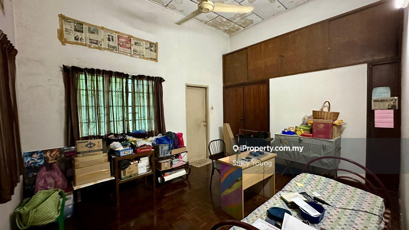 Bungalow House for Sale in Bangsar Bukit Persekutuan, Bangsar by Stacy Young - iProperty.com.my