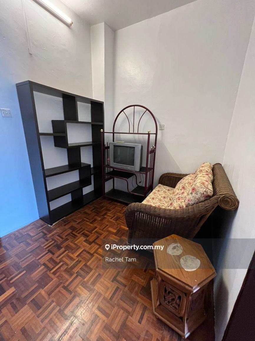 Rumah Berangkai 2 Tingkat untuk Disewa di Air Putih, Kuantan oleh Rachel Tam - iProperty.com.my