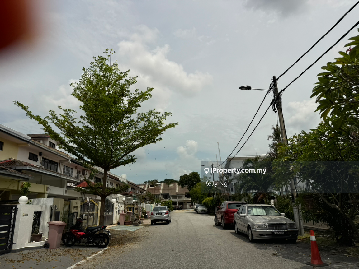 Rumah Berangkai 2.5 Tingkat untuk Dijual di Bandar Utama 11, Bandar Utama oleh Kelly Ng - iProperty.com.my