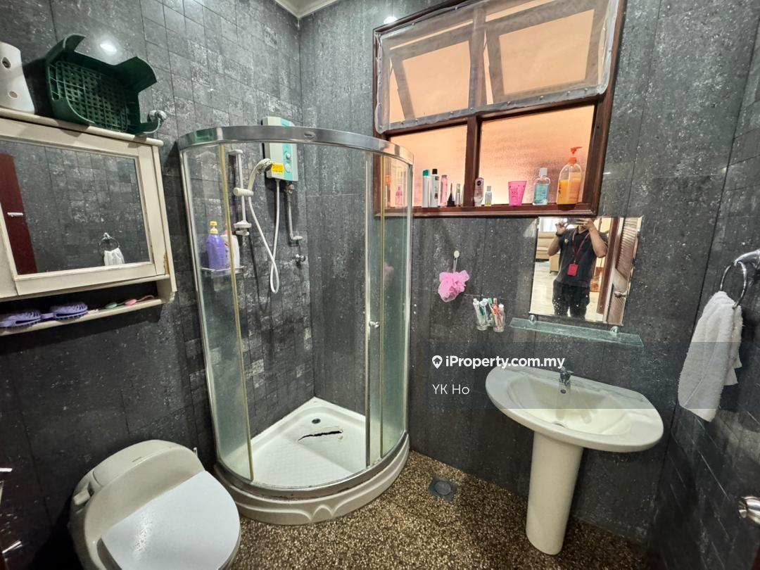 Rumah Berkembar untuk Dijual di Beverly Heights, Melawati oleh YK Ho - iProperty.com.my