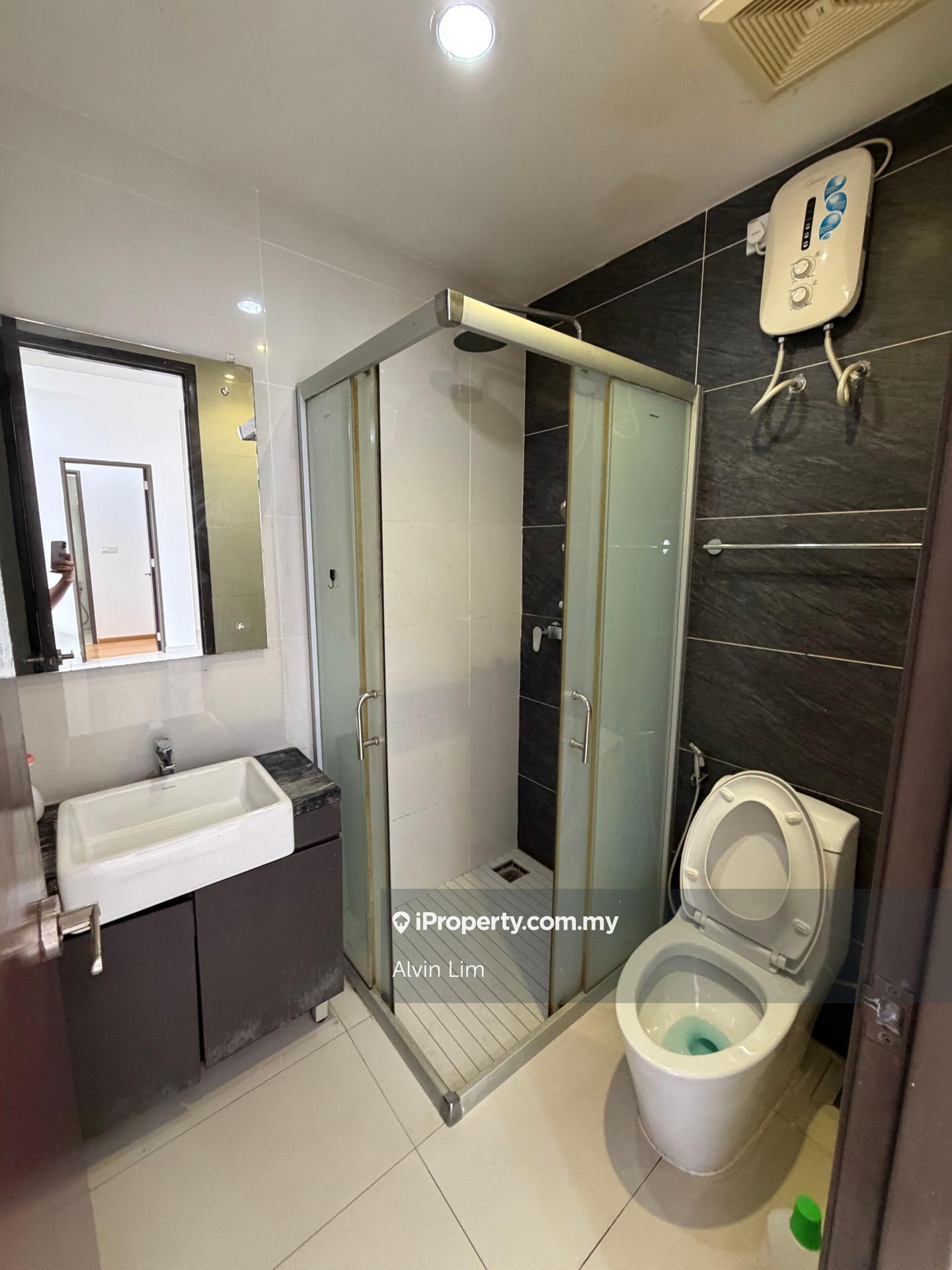 Condominium for Rent in Bay Laurel @ Country Garden Danga Bay by Alvin Lim - iProperty.com.my