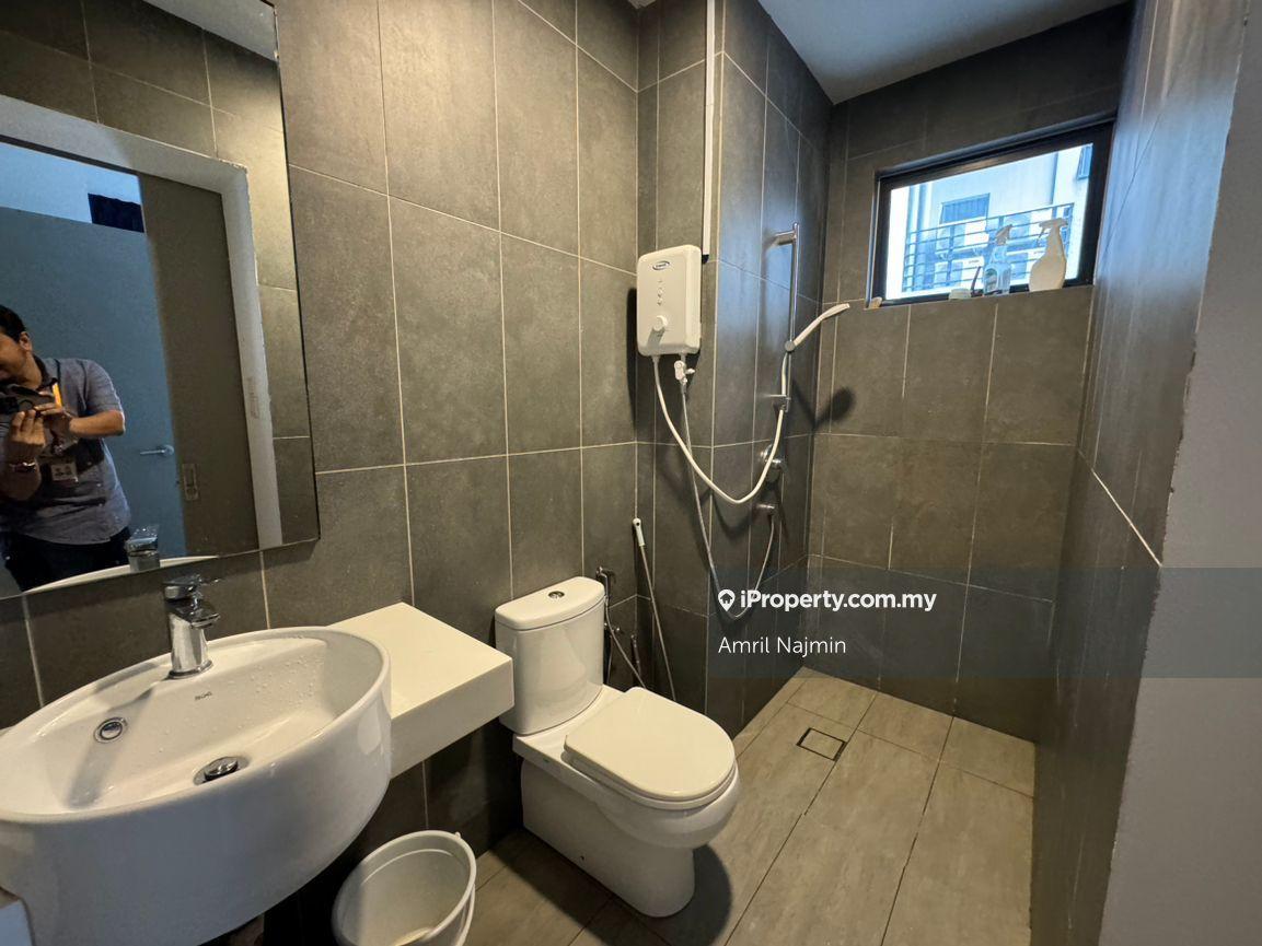 Residensi Servis untuk Dijual di Astoria Ampang oleh Amril Najmin - iProperty.com.my