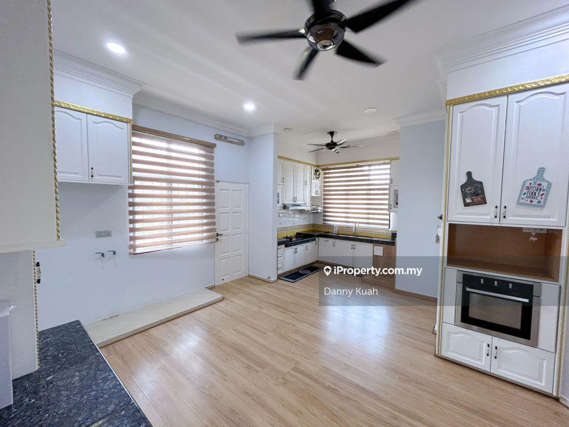 Banglo untuk Dijual di Taman Melaka Perdana, Bukit Katil oleh Danny Kuah - iProperty.com.my