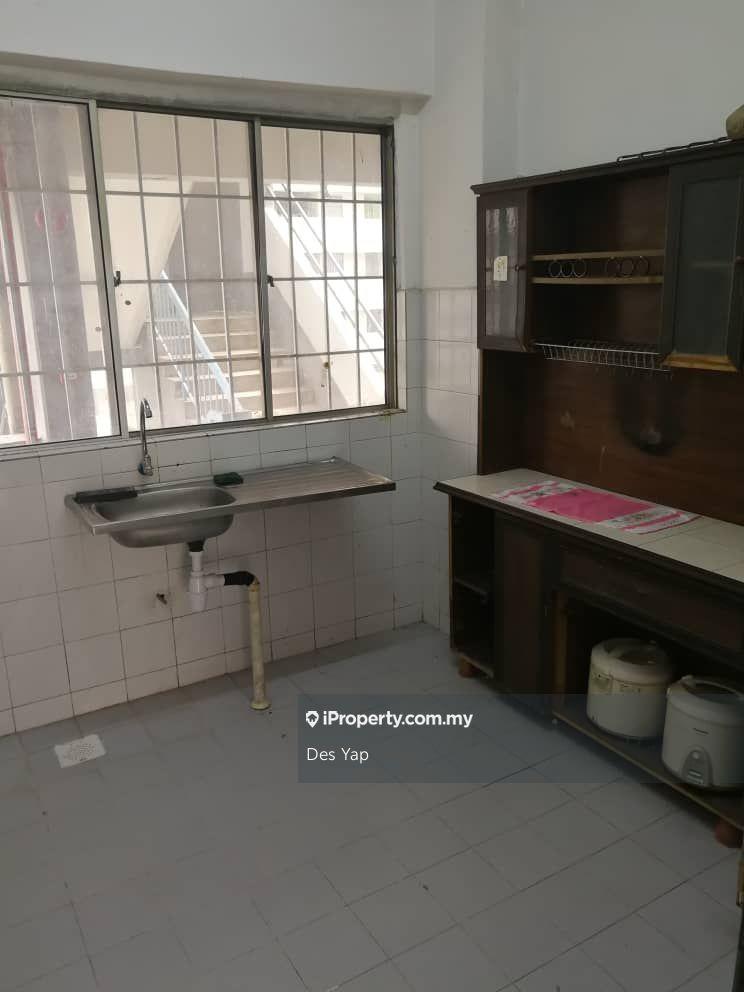 Condominium for Sale in Seri Cendekia by Des Yap - iProperty.com.my